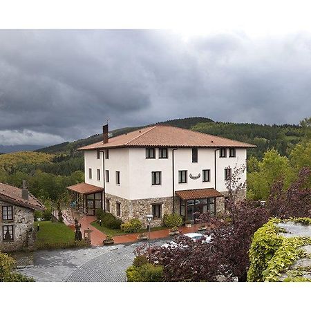 Hotel Santuario Urkiola - Lagunetxea Уркиола Экстерьер фото